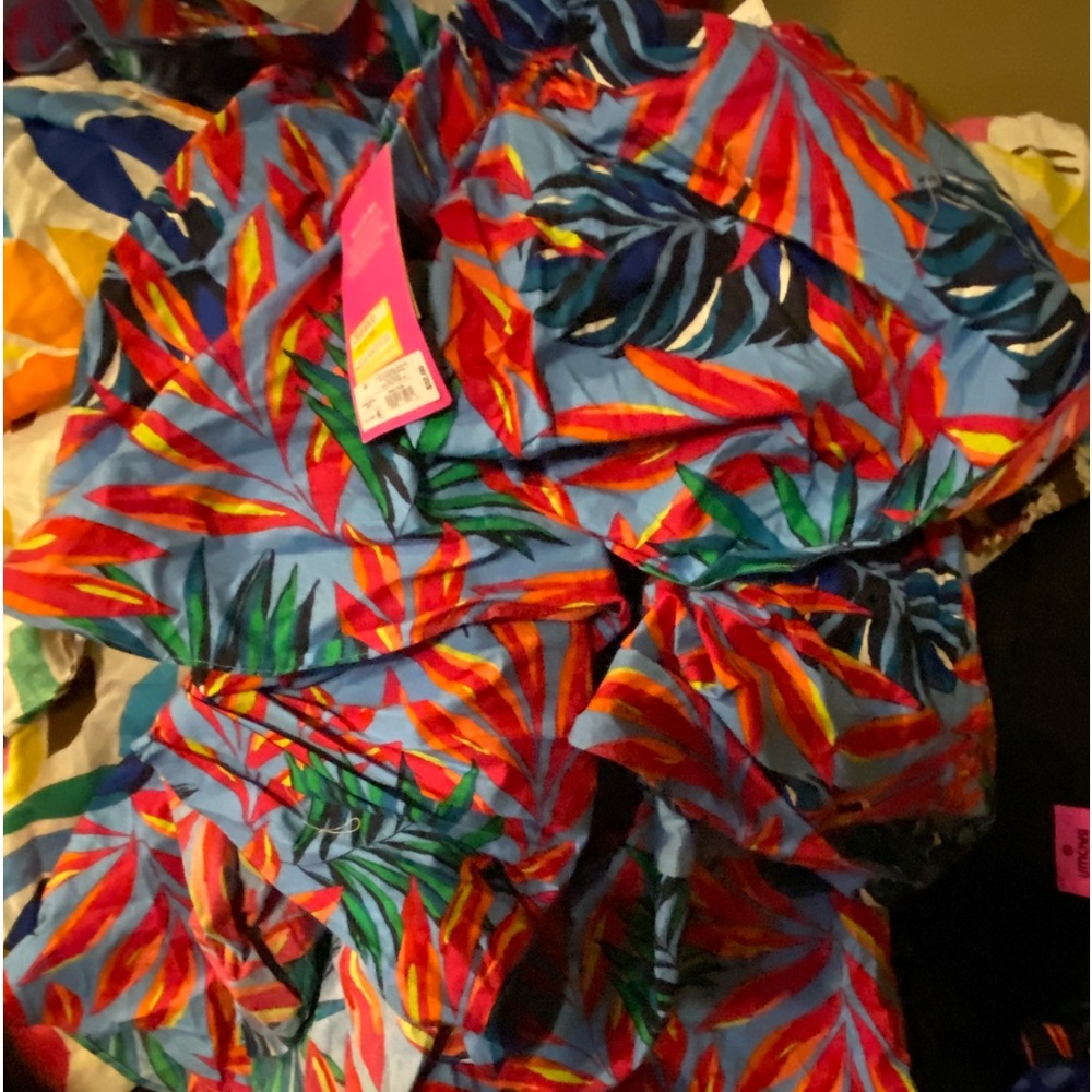 Tabitha Brown x Target 
3xl - 3 tier tropical skirt